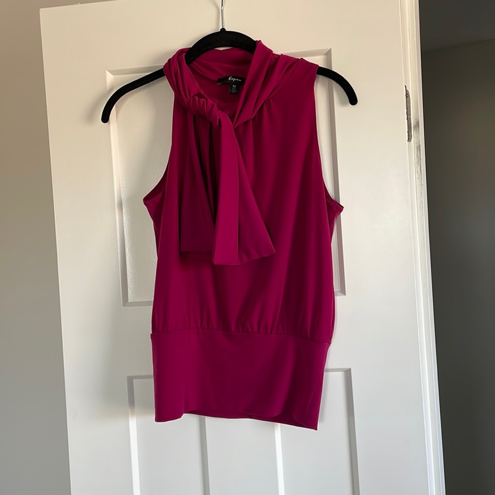 Express Fuchsia Sleeveless Blouse - XS